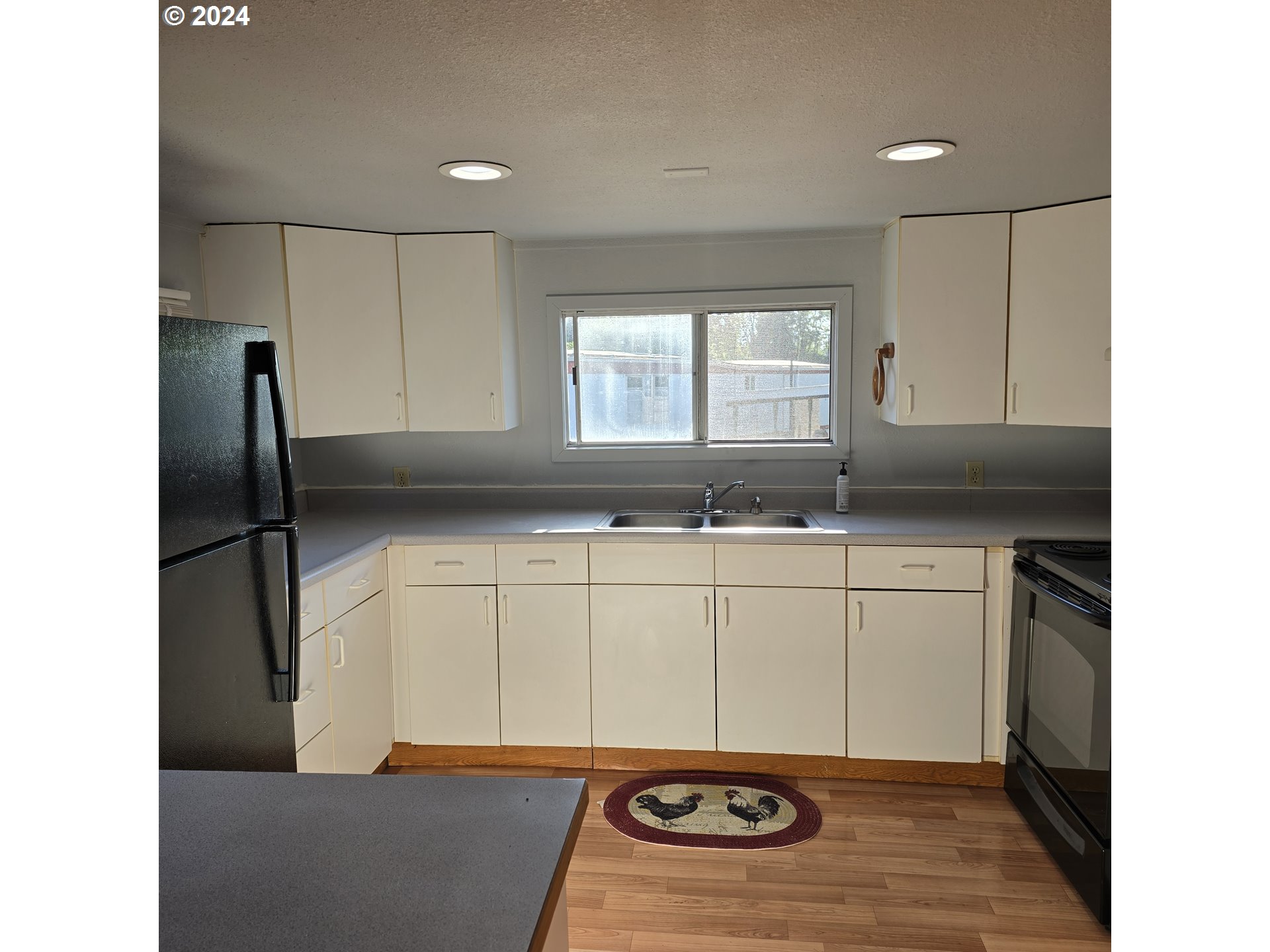 7080 Thurston Road, Unit 21 Springfield, OR 97478 - Photo 2 of 9 Gallery Image 2