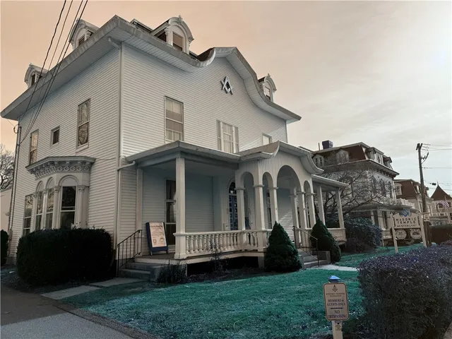 $2,300 | 20 Elm Street, Westerly, RI 02891