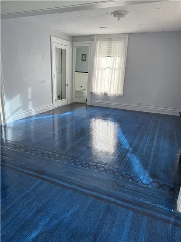 $2,300 | 20 Elm Street, Westerly, RI 02891