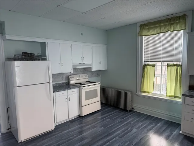 $2,300 | 20 Elm Street, Westerly, RI 02891