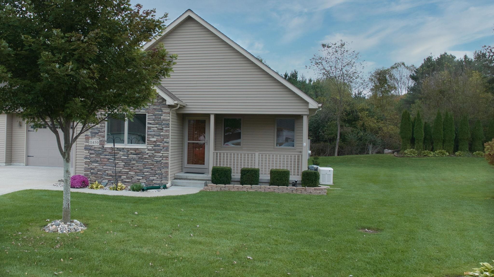 11450 Windmill Pointe Clio, MI 48420 - Photo 3 of 43 50156902-04440275-71d2-4b8a-9e9c-88982169fd81.JPG