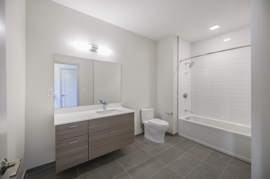 455 Harvard Street, Unit 404 Brookline, MA 02446 - Photo 14 of 15