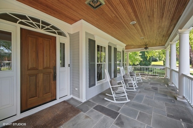 607 West Maple Street Hinsdale, IL 60521 - Photo 50 of 59 a building outdoor space with patio furniture and garden