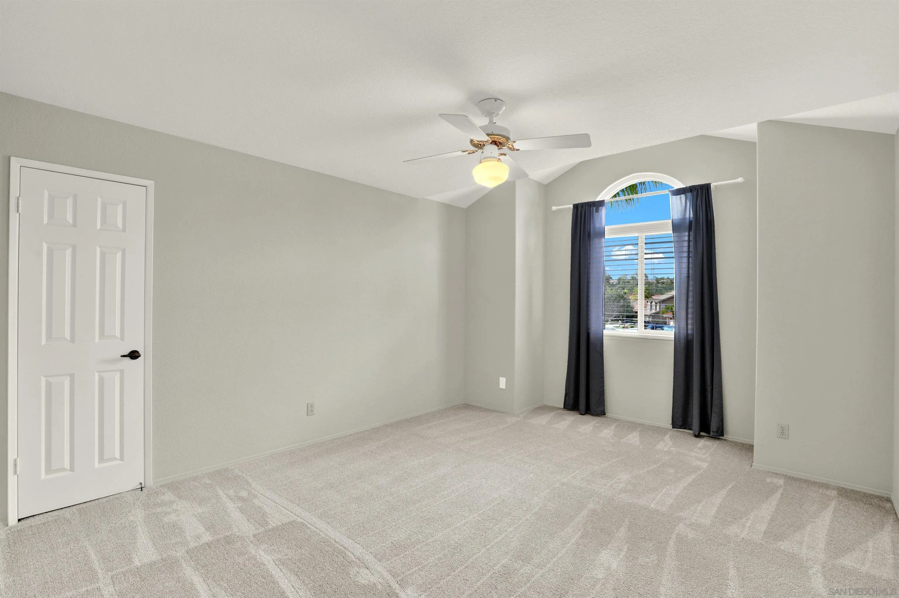 13901 Carriage Road Poway, CA 92064 - Photo 21 of 37 a view of an empty room with a window