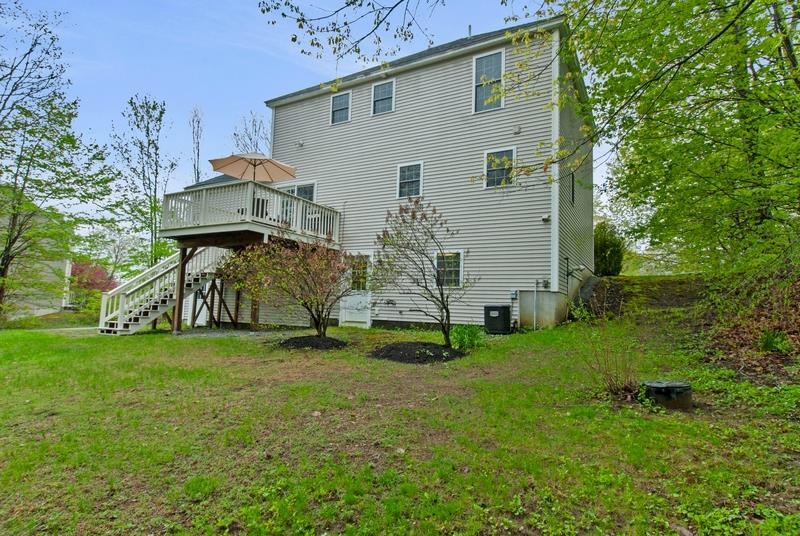 80 Ridgetop Lane Henniker, NH 03242 - Photo 32 of 35