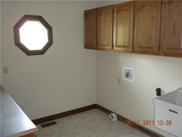6828 South 25th Road East Pendleton, IN 46064 - Photo 14 of 15