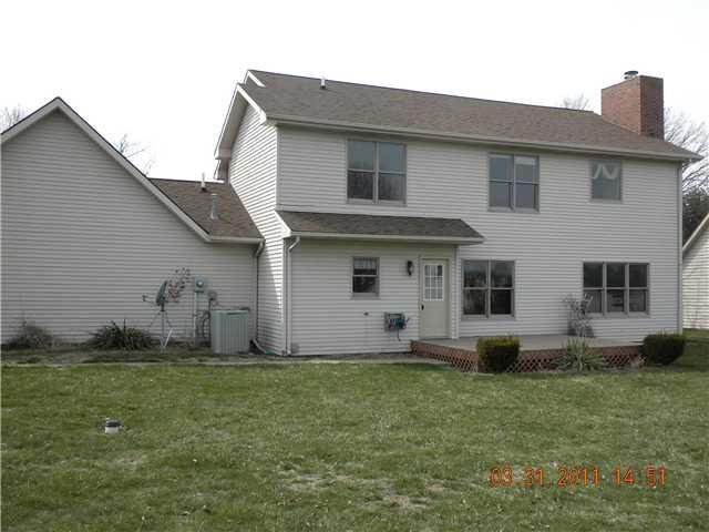 6828 South 25th Road East Pendleton, IN 46064 - Photo 3 of 15