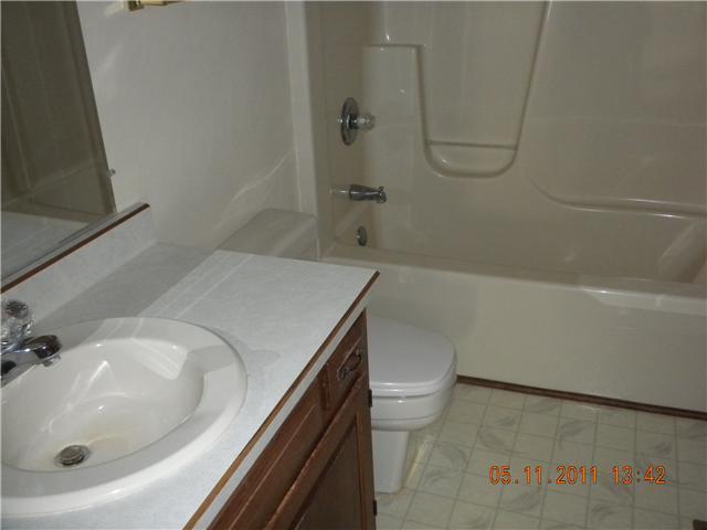 6828 South 25th Road East Pendleton, IN 46064 - Photo 10 of 15