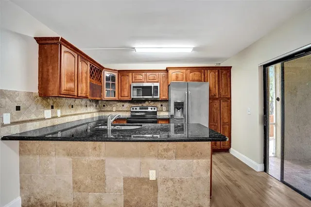 $2,995 | 4872 Northwest 95th Avenue, Sunrise, FL 33351