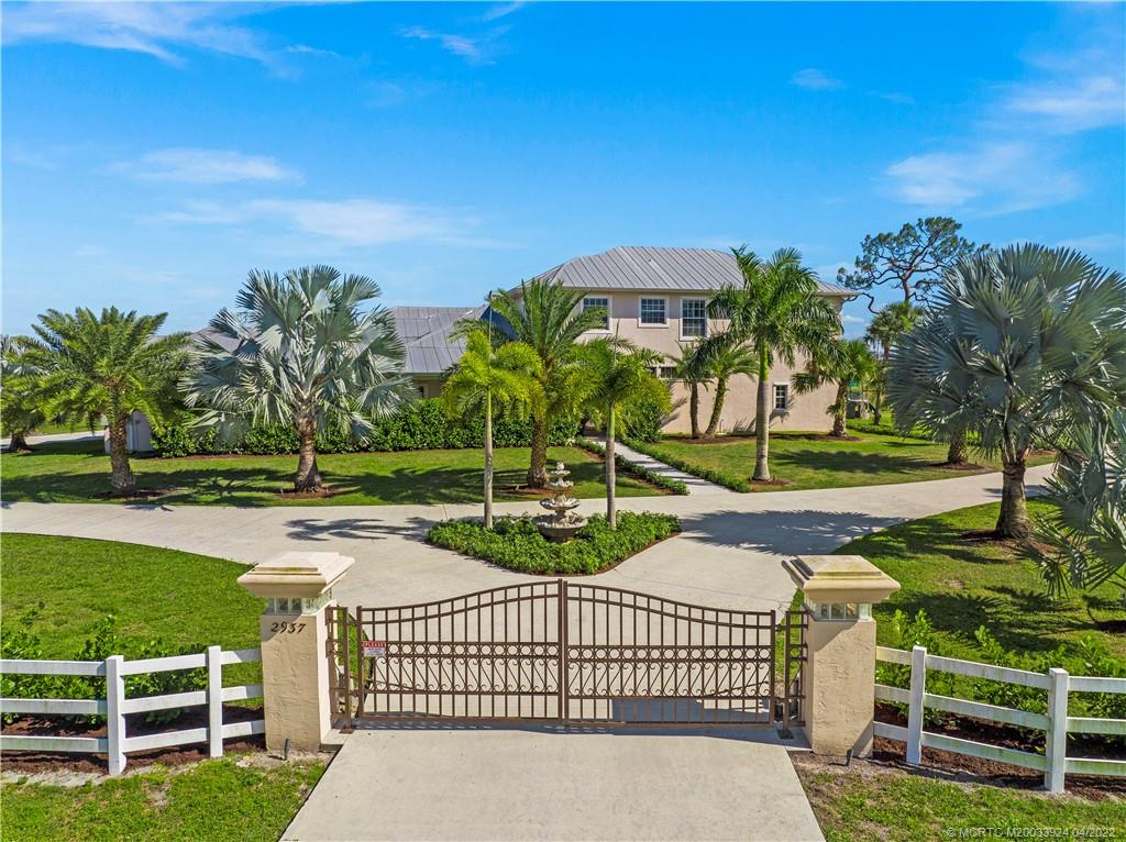 2937 Southwest Trailside Path Stuart, FL 34997 - Photo 4 of 78 Gated entry