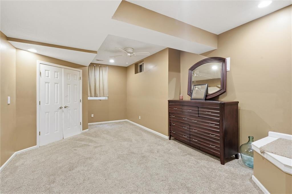 25290 Quivira Road Louisburg, KS 66053 - Photo 24 of 41
