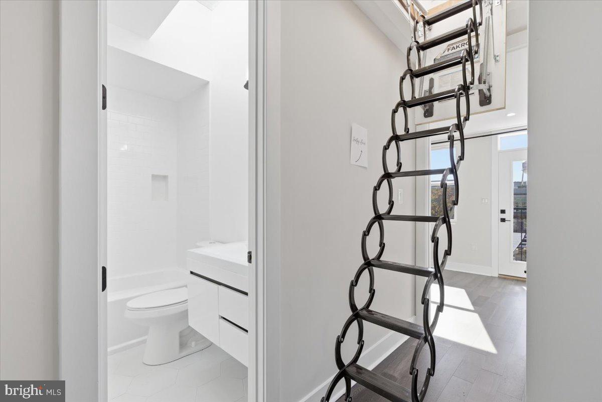 1168 Abbey Place Northeast Washington, DC 20002 - Photo 20 of 49 Unit 2 - 2 BR | 2.5 BA | Parking | Roof Deck