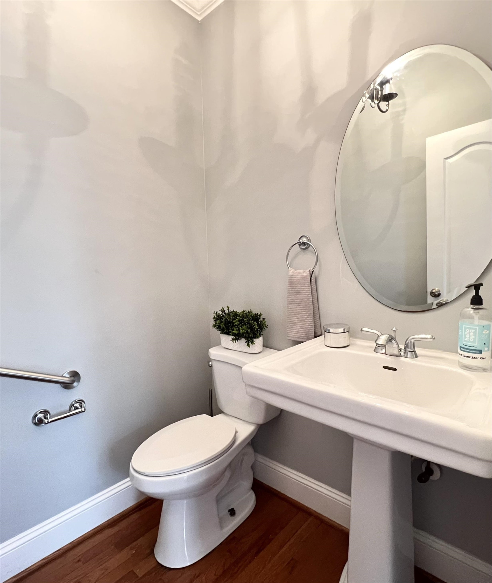 1237 North Blount Street Raleigh, NC 27604 - Photo 16 of 45 Powder Room