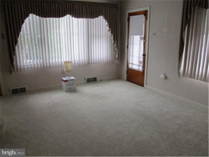 1620 Mount Laurel Road Temple, PA 19560 - Photo 4 of 16 Gallery Image 4