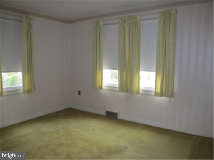 1620 Mount Laurel Road Temple, PA 19560 - Photo 7 of 16 Gallery Image 7