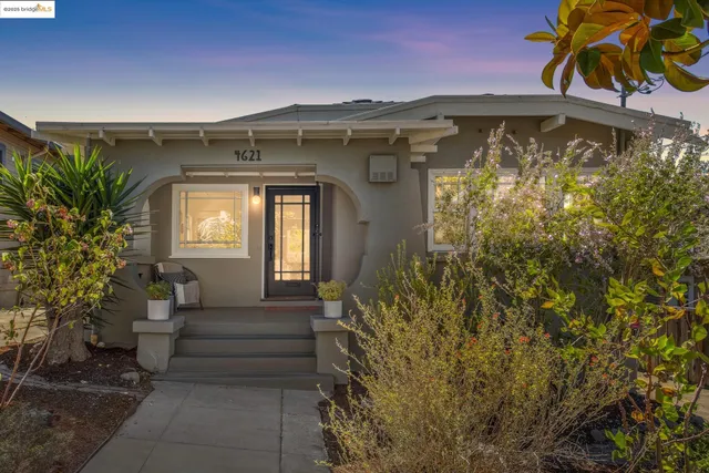 $799,000 | 4621 Walnut Street, Oakland, CA 94619
