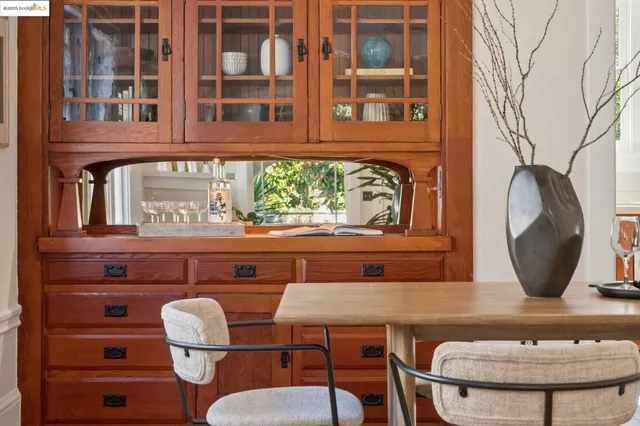 $799,000 | 4621 Walnut Street, Oakland, CA 94619