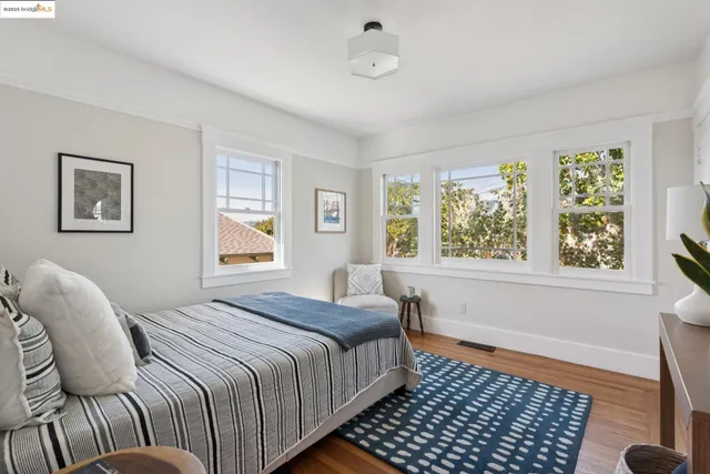 $799,000 | 4621 Walnut Street, Oakland, CA 94619