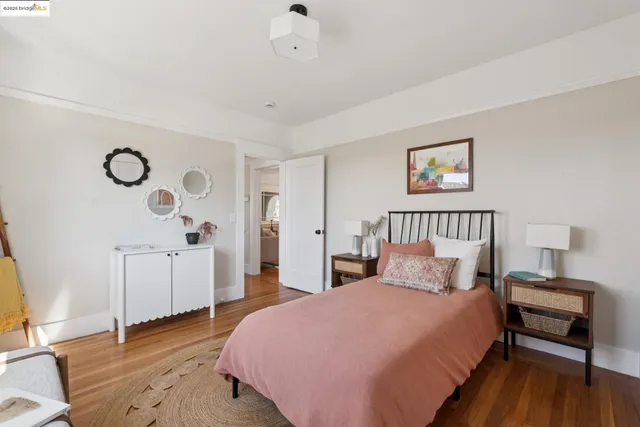 $799,000 | 4621 Walnut Street, Oakland, CA 94619