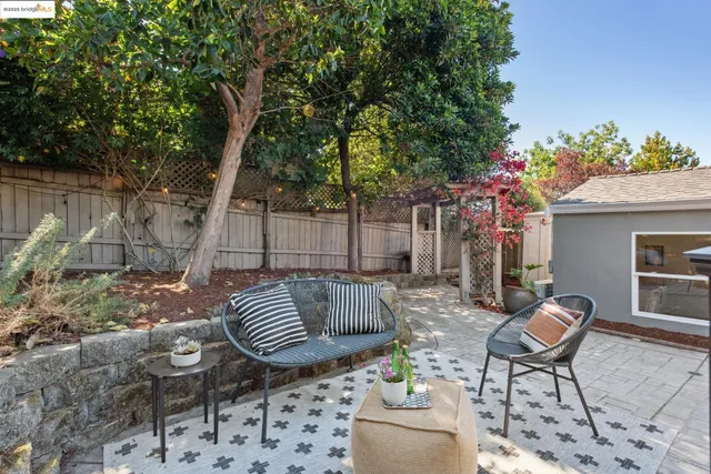 $799,000 | 4621 Walnut Street, Oakland, CA 94619