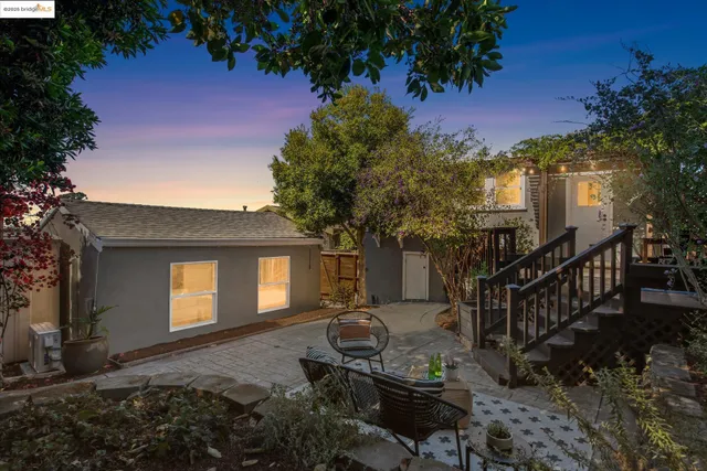 $799,000 | 4621 Walnut Street, Oakland, CA 94619