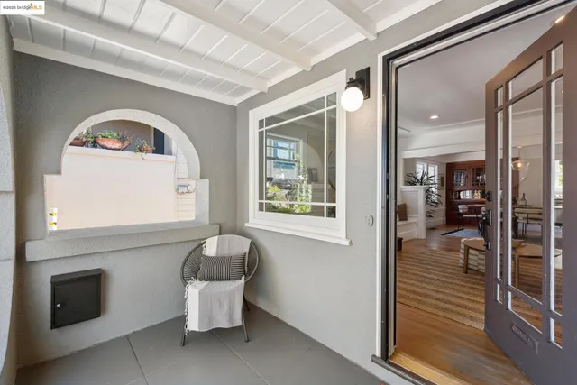 $799,000 | 4621 Walnut Street, Oakland, CA 94619