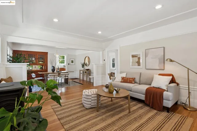 $799,000 | 4621 Walnut Street, Oakland, CA 94619