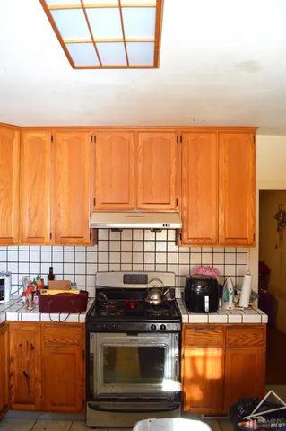 $575,000 | 1141 East 33rd Street, Oakland, CA 94610