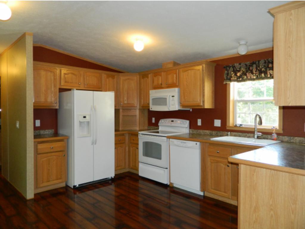 22 1st Street Colchester, VT 05446 - Photo 5 of 12 Gallery Image 5