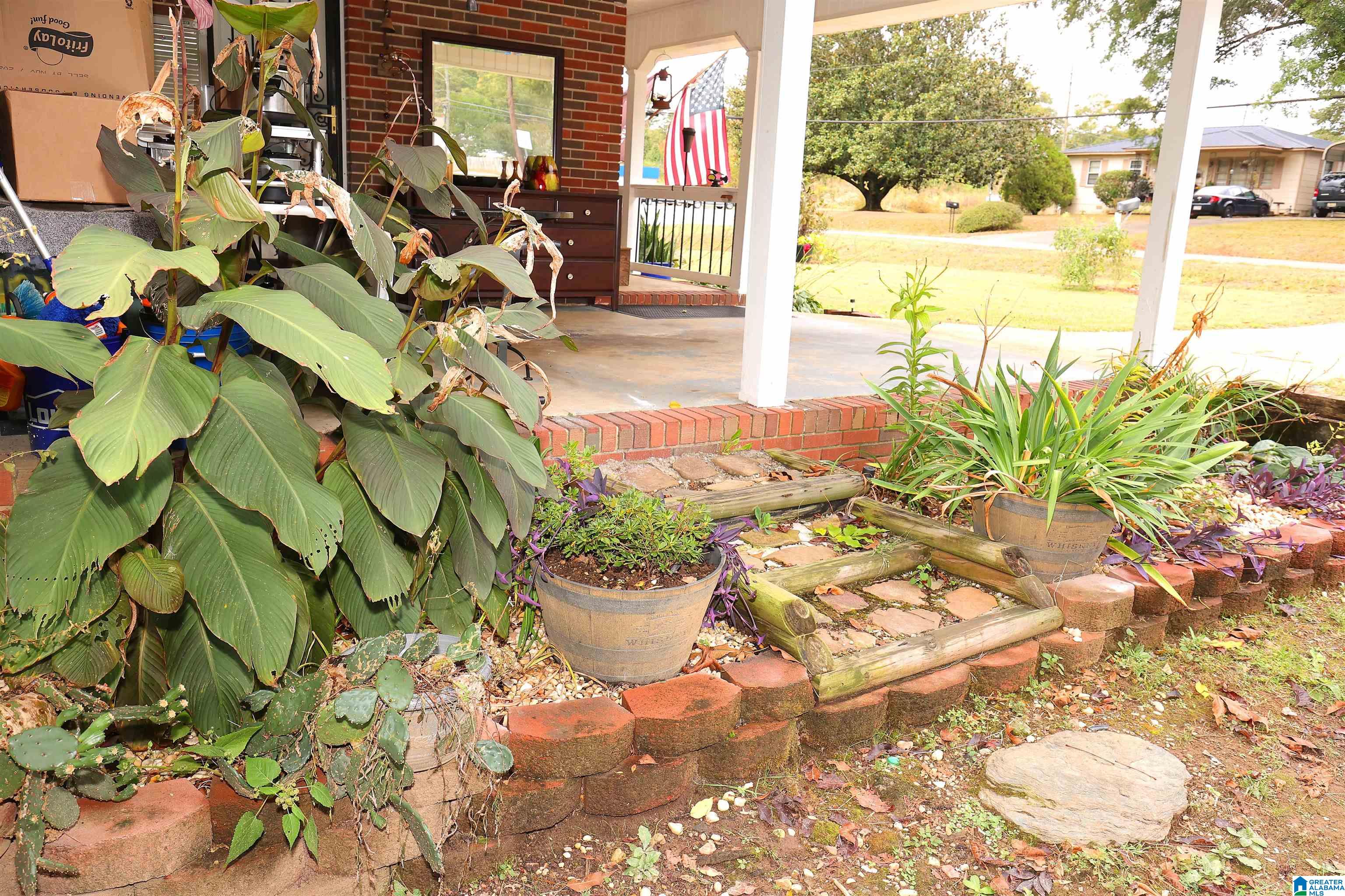 806 Alexandria Road Weaver, AL 36277 - Photo 6 of 36
