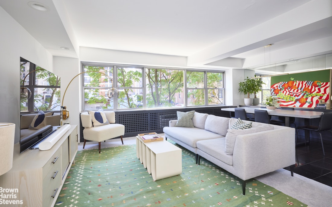 45 East 72nd Street, Unit 7B Manhattan, NY 10021 - Photo 2 of 11