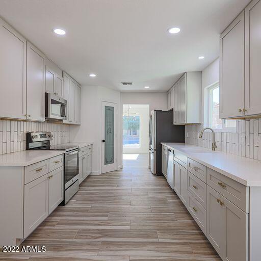 1226 East Redfield Road Gilbert, AZ 85234 - Photo 8 of 38 Yj2aJDnQ