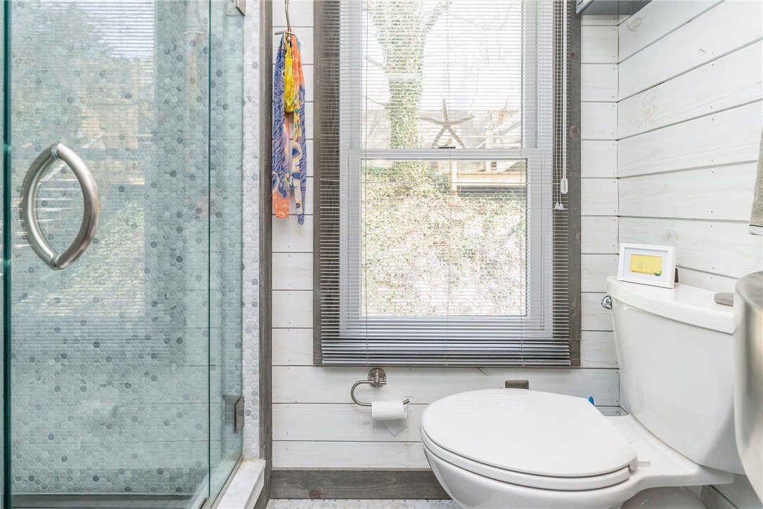 1597 Main Road Tiverton, RI 02878 - Photo 28 of 50