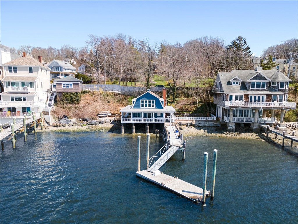 1597 Main Road Tiverton, RI 02878 - Photo 6 of 50