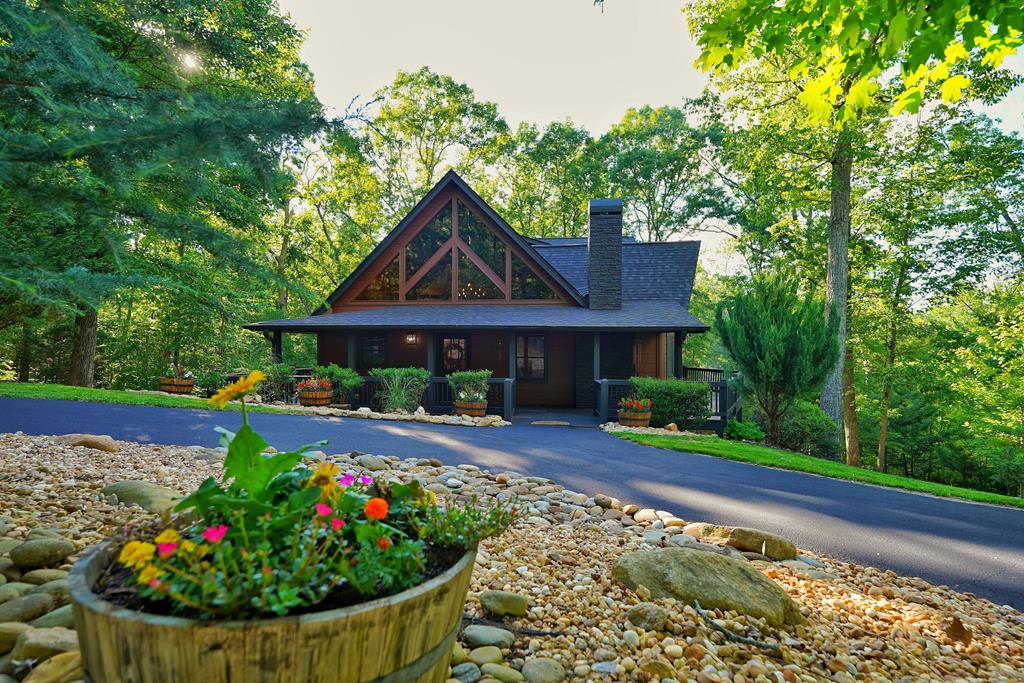 162 Grayson Point Blue Ridge, GA 30513 - Photo 5 of 71