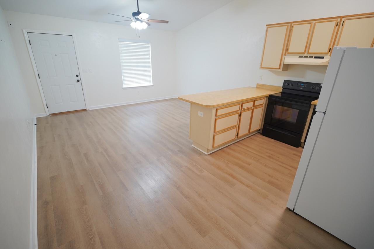 1188 High Road Tallahassee, FL 32304 - Photo 4 of 14