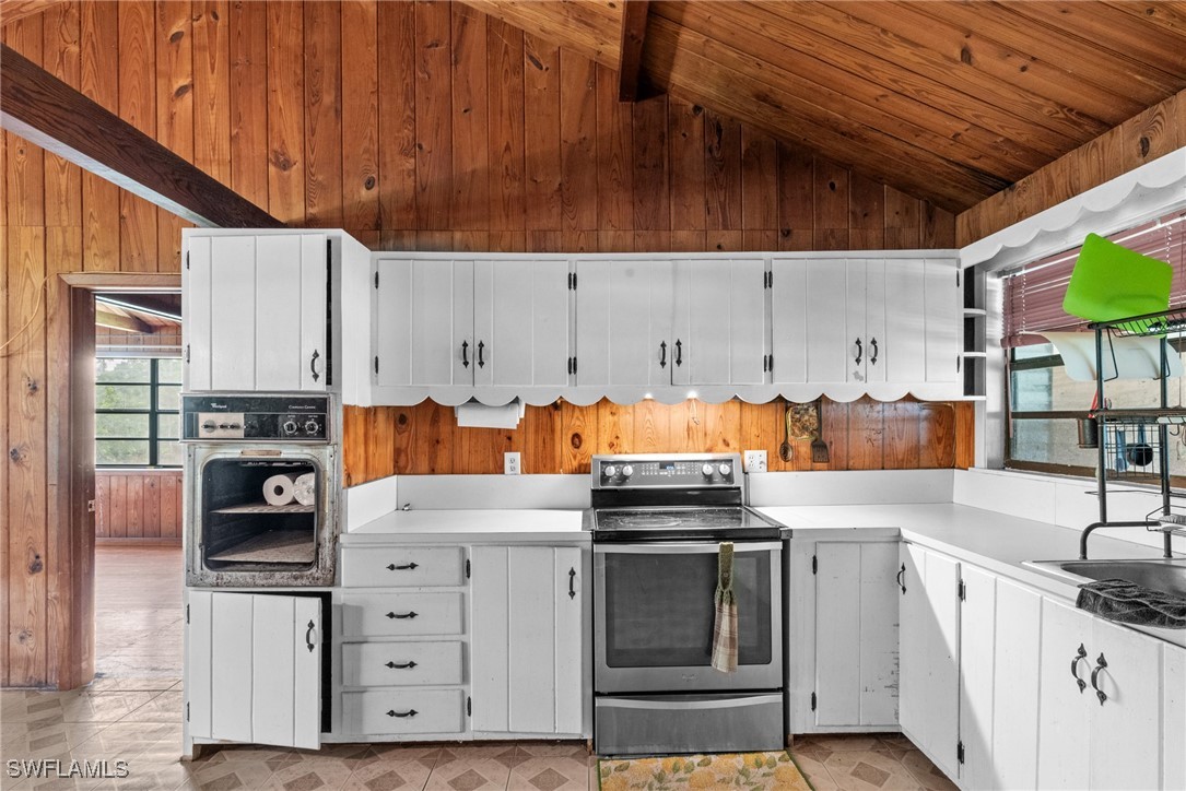 13190 Rod And Gun Club Road Fort Myers, FL 33913 - Photo 11 of 36