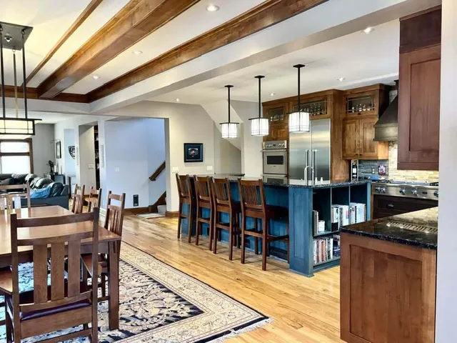 $2,499,999 | 802 East Silver Spring Drive, Whitefish Bay, WI 53217