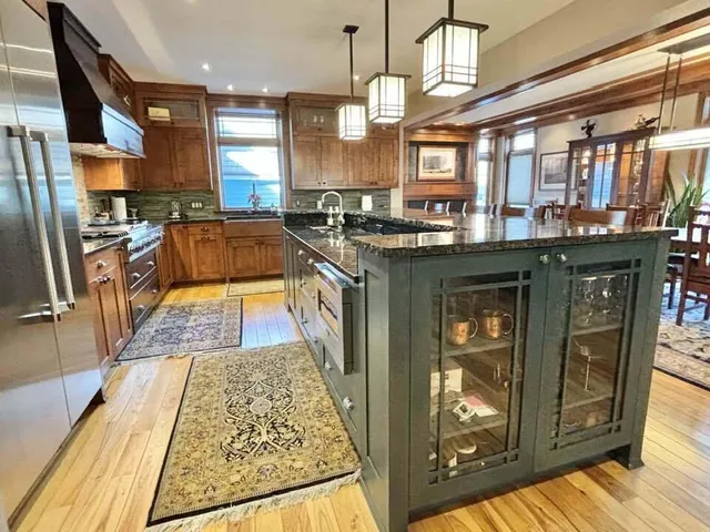 $2,499,999 | 802 East Silver Spring Drive, Whitefish Bay, WI 53217