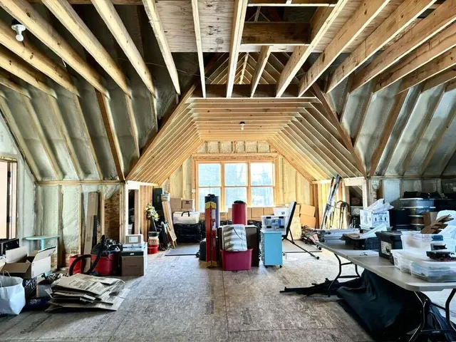 $2,499,999 | 802 East Silver Spring Drive, Whitefish Bay, WI 53217