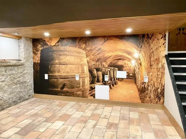 $2,499,999 | 802 East Silver Spring Drive, Whitefish Bay, WI 53217