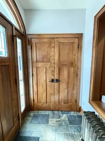 $2,499,999 | 802 East Silver Spring Drive, Whitefish Bay, WI 53217