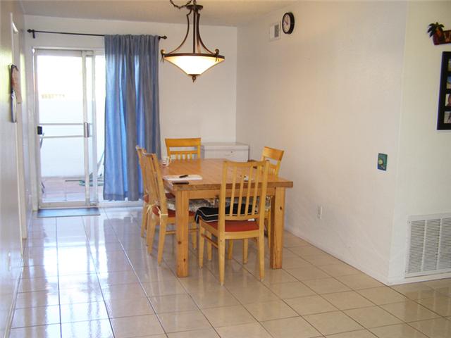 11988 Rancho Bernardo Road, Unit B San Diego, CA 92128 - Photo 4 of 15 Gallery Image 4