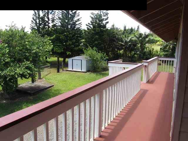 1450 Kauhikoa Road Haiku, HI 96708 - Photo 4 of 30 a view of a balcony with yard