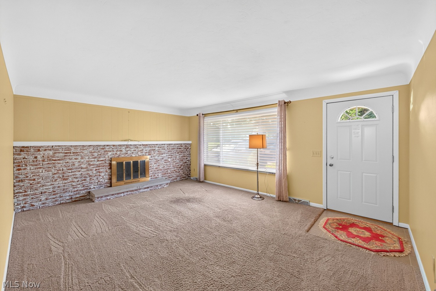 16116 Shurmer Road Strongsville, OH 44136 - Photo 5 of 33 Gallery Image 5