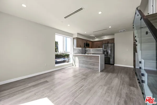 $5,500 | 1305 North Sycamore Avenue, Unit 1305, Los Angeles, CA 90028