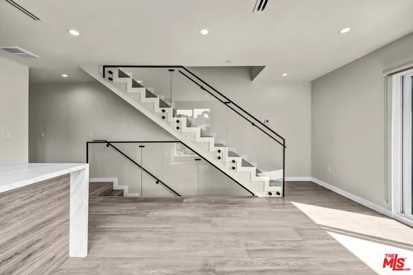 $5,500 | 1305 North Sycamore Avenue, Unit 1305, Los Angeles, CA 90028