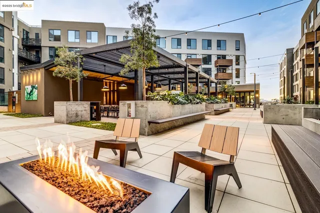 $499,000 | 260 Brooklyn Basin Way, Unit 409, Oakland, CA 94606