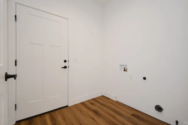 $375,000 | 317 Waterford Estates Drive, Bloomington, IL 61704