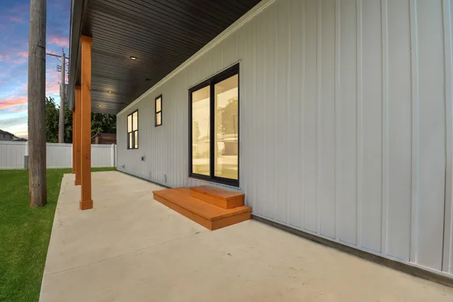 $375,000 | 317 Waterford Estates Drive, Bloomington, IL 61704